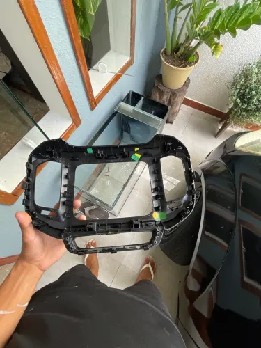 Moldura som Fiat  toro 