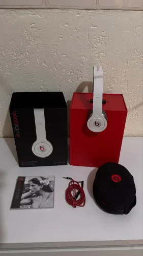 Fone Beats Solo HD com fio