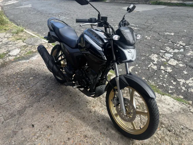 Yamaha Factor DX (Excelente estado e pouco rodada)