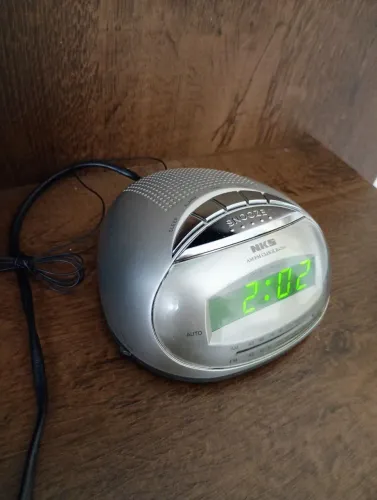 Rádio relógio NKS
