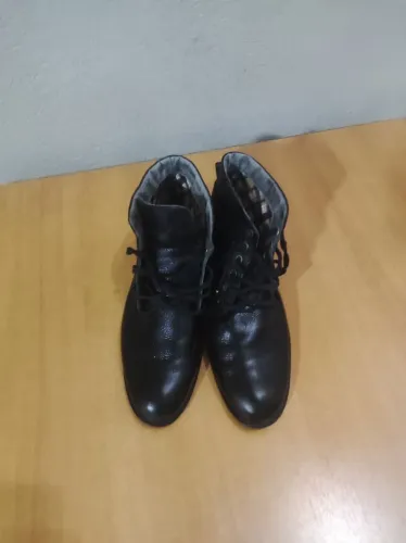 Bota em couro VivLeroa
