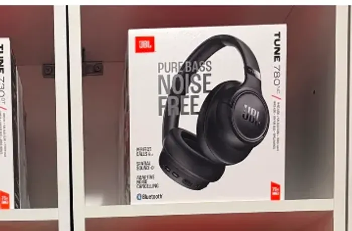 Fone De Ouvido Bluetooth Sem Fio Tune 780nc Jbl - Preto Preto