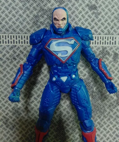 Lex Luthor Macfarlane toys 