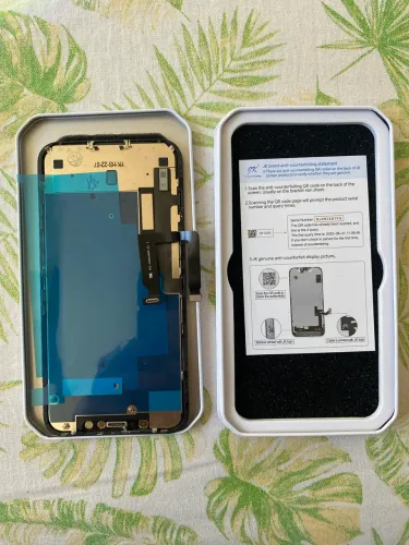 Tela original do iPhone XR (seminova)