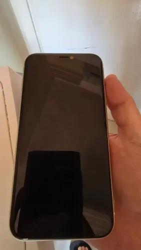 2 super smartphones pelo preço de 1 iphone11 + A22 5G Samsung Novinho na caixa