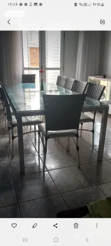 Vendo essa mesa com 10 cadeiras está bem abaixo do preço. De 13 mil por 2.900