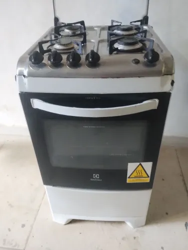 Fogão Eletrolux 4 bocas faço a entrega