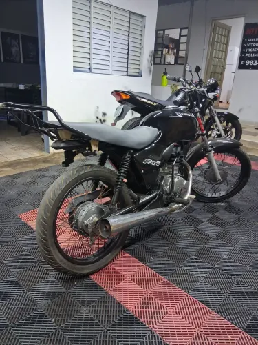 CG FAN 125 PRA GRAU