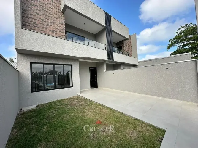 Sobrados novos para venda com 3 quartos no Balneário Riviera em Matinhos