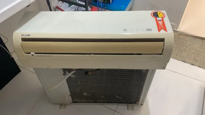 Ar Condicionado Elgin 9.000 BTUs - Revisado e com Gás OK