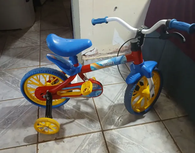 Vendo essa bicicleta 250,00