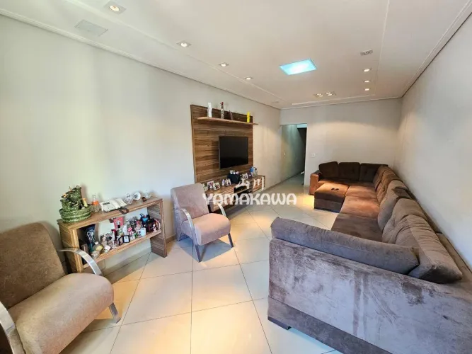 Sobrado com 3 dormitórios à venda, 171 m² por R$ 870.000,00 - Itaquera - São Paulo/SP