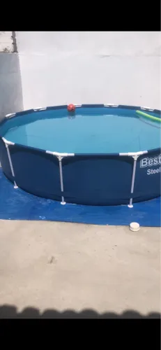 Piscina 7 mil litros