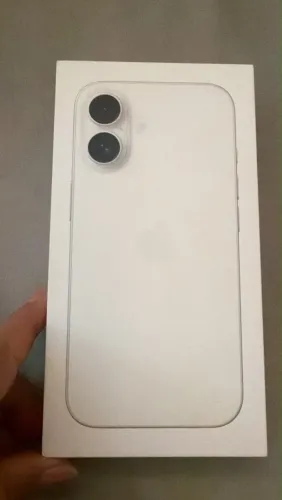 iPhone 16