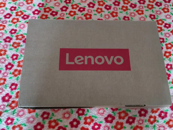 VENDE-SE NOTEBOOK SEMI-NOVO