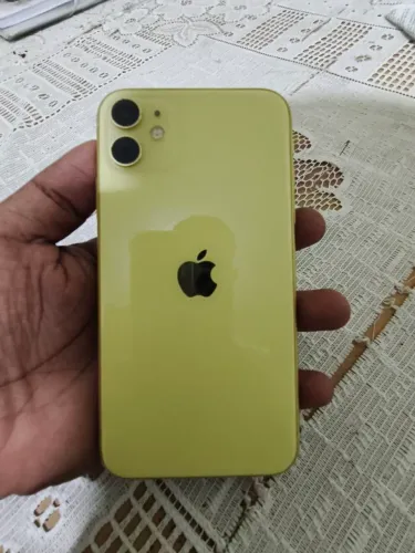 iPhone 11