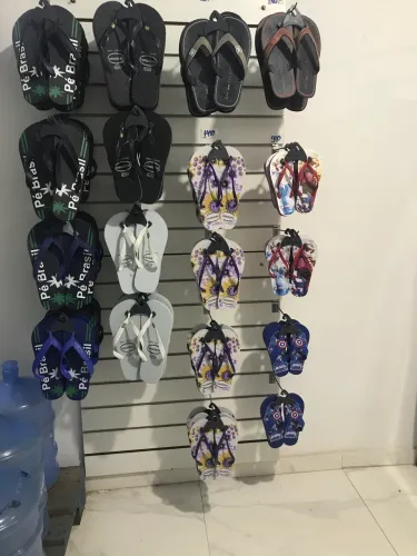 Espositor de sandálias havaianas