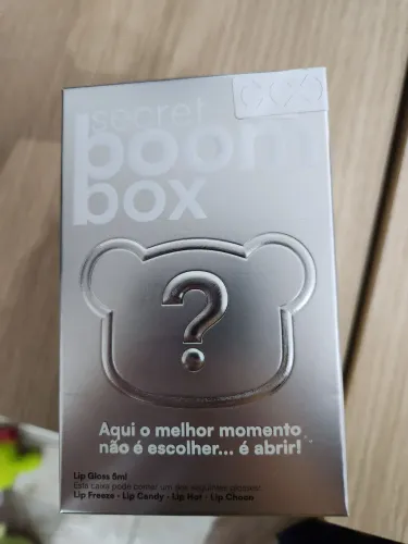 SECRET BOOM BOX