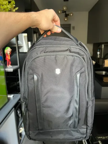 Mochila Victorinox Premium - Preta - Impecável