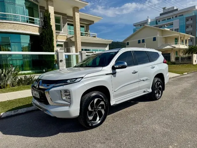 Mitsubishi Pajero Sport HPE-S 2.4 4X4 Diesel AUT 2025