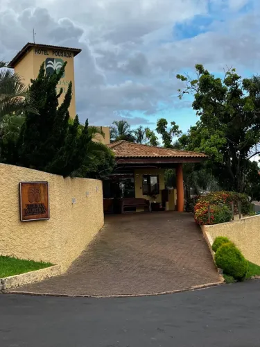 Hotel com 30 apartamentos e infraestrutura completa à venda - Altinópolis