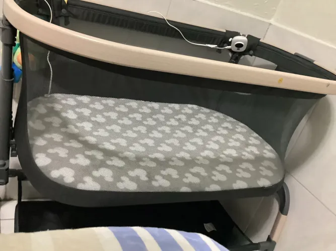BERÇO MAXI COSI PORTÁTIL - R$ 1.800