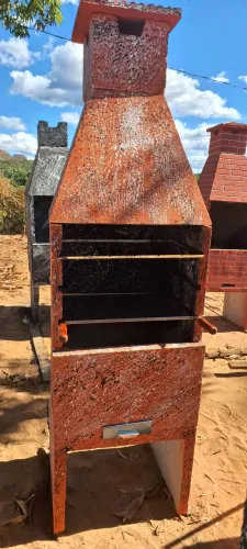 CHURRASQUEIRA PREMOLDADA