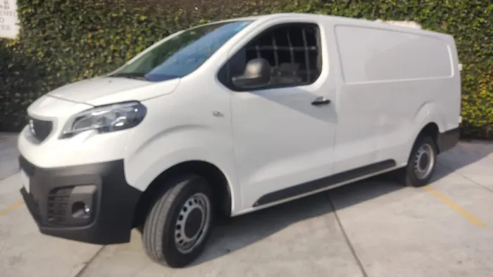 Peugeot Expert Cargo 1.5 Turbo Diesel 2024