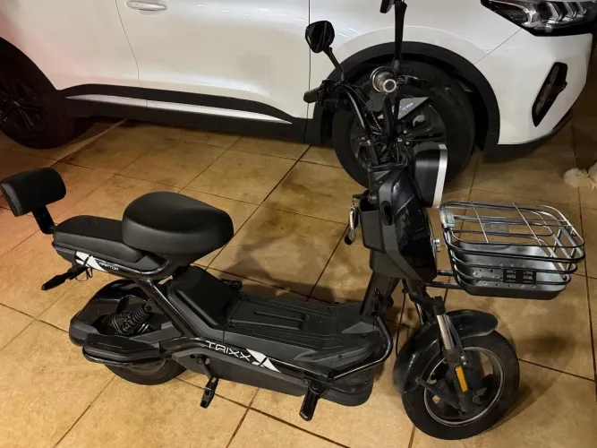 Moto elétrica trixx raptor 500w, Bateria zera nova