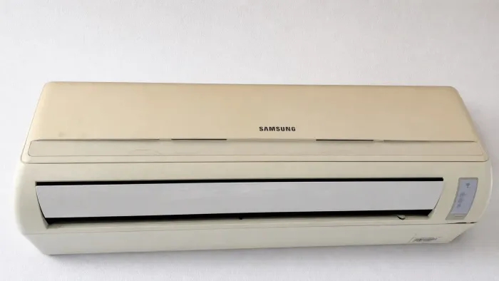 ?AR-CONDICIONADO SPLIT SAMSUNG 9.000 BTUs - COMPLETO