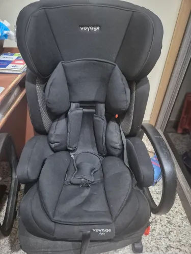 ?Cadeira para Auto Voyage - R$ 250