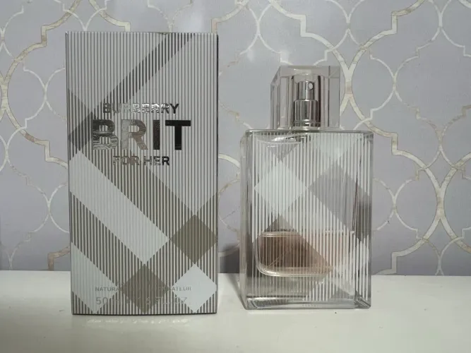 Perfume Burberry Brit for Her EDT 50ml (À Retirar Zona Sul de SP)