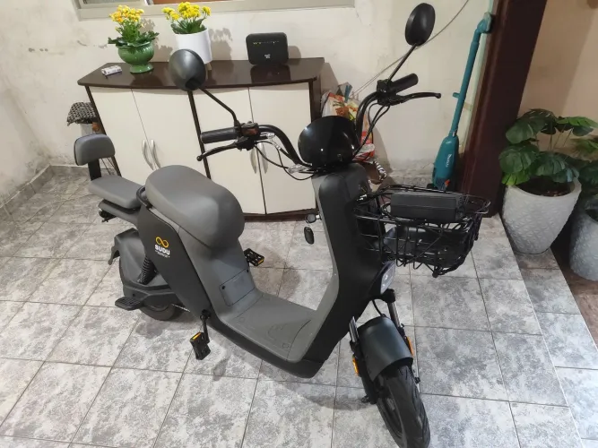 Moto elétrica