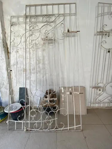 Portões, grades e janelas