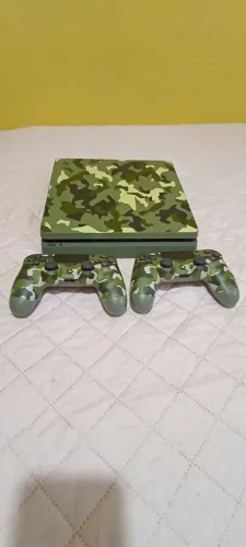 PS4 1TB CAMUFLADO