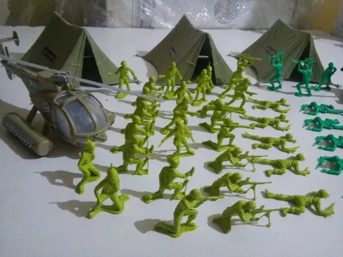 Super kit bonecos Gulliver quartel exército anos 80