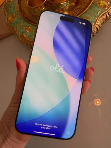 Celular iPhone 16 pro Max 256 gigas semi novo