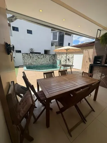 Casa Mobiliada em Condominio