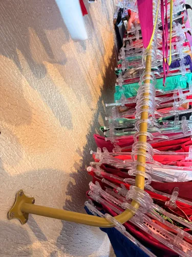 Arara para Roupas em ferro a partir de 80,00 temos várias peças 