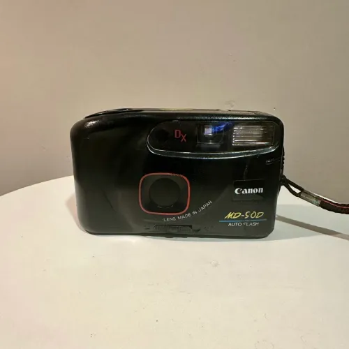 Vendo Canon MD-50D 35mm