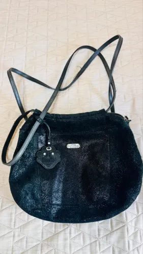 Bolsa Kipling em Couuro Gliterizado.