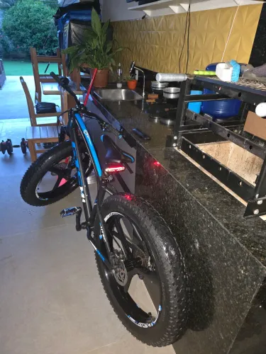 Fat Bike Pneu Largo Rodas de Magnésio 