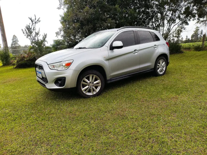 Mitsubishi ASX 2.0 16V 160cv Aut. 2013