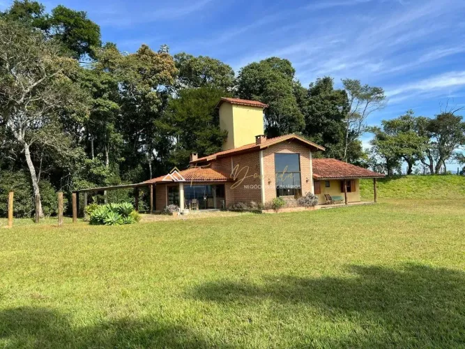 Sítio para venda em Santo Antônio do Pinhal - Sp