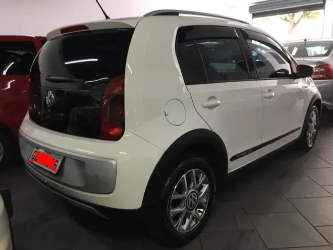 Volkswagen Up! Cross I Motion 1.0 T.flex 12V 5P 2016