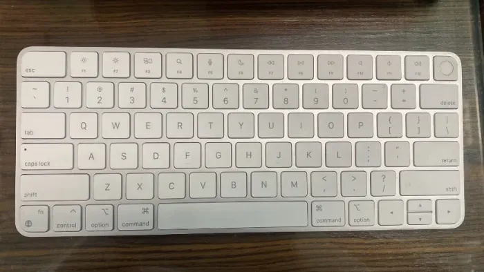 Apple Magic Keyboard com Touch ID Original - A2449