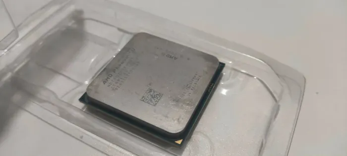 Processador Desktop Amd FX-8320 3,5Ghz 8 Núcleos Socket AM3+