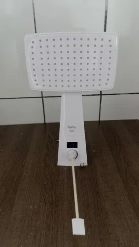 Chuveiro Polo Plus Digital Hydra Volts 220