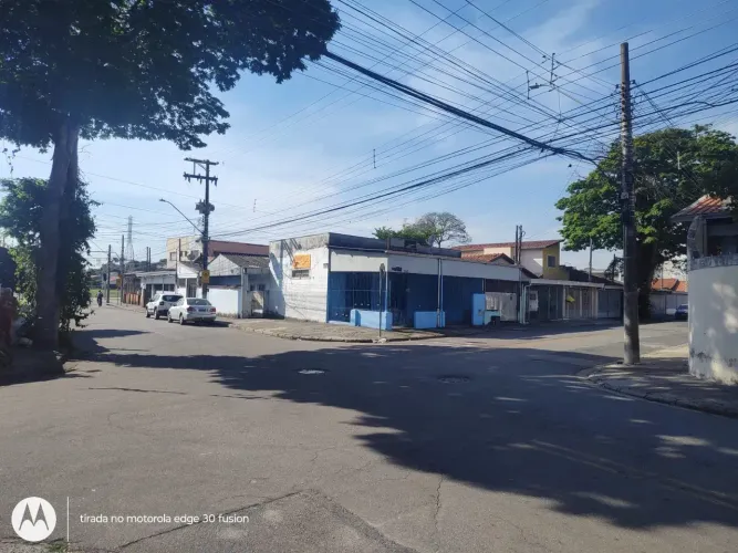 RA AmiI vende ponto comercial de esquina, com 330 m², Jardim Vale do Sol - Sjc