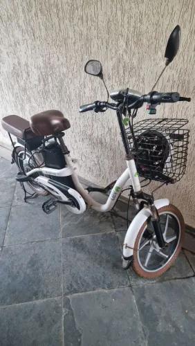 Bicicleta elétrica lev